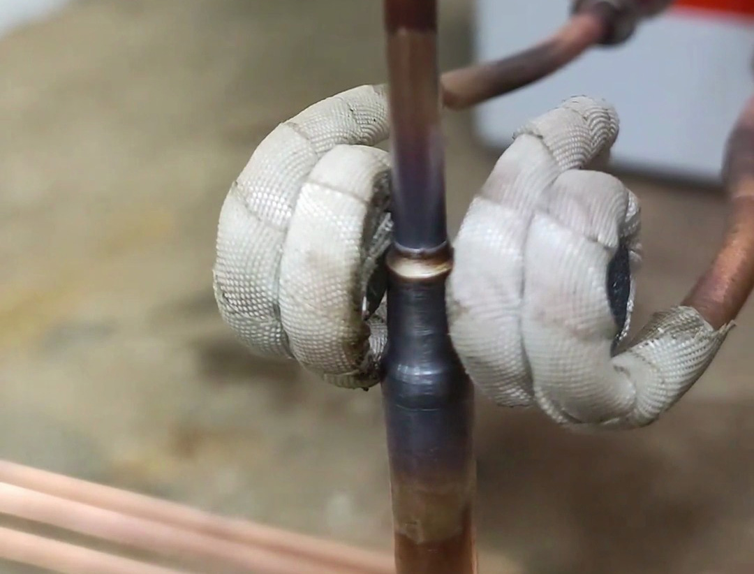 这种焊接方法你知道吗？高频焊接设备无焊点焊接铜管全过程